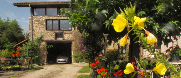 le jardin des onagres est au Gîte La Source